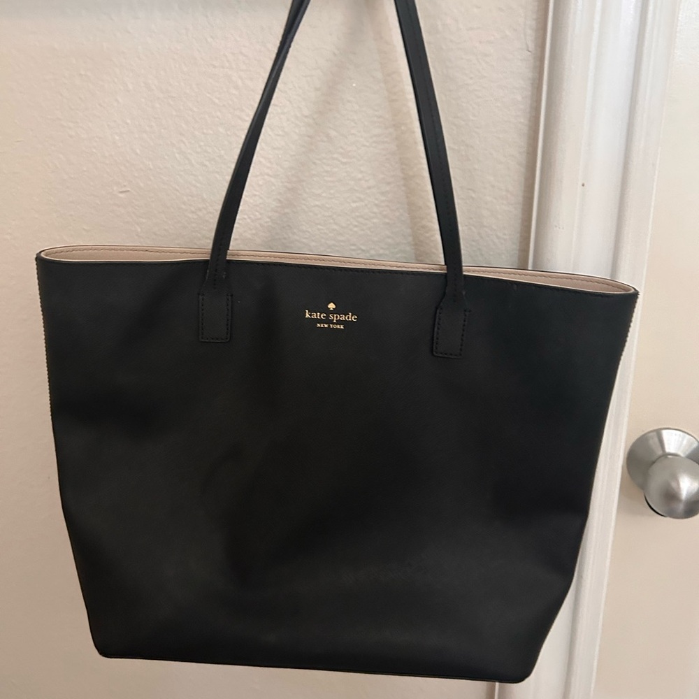 Kate Spade Black Leather Tote Spacious Design